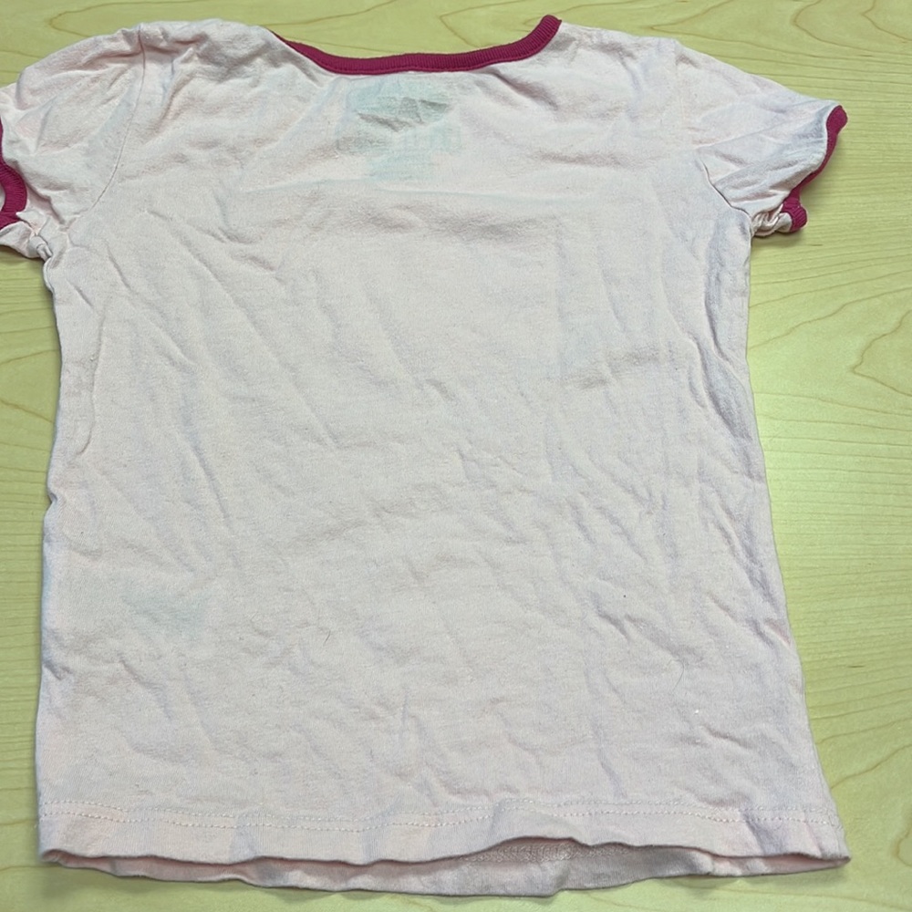 Gently used STAR WARS pink, baby yoda/mandalorian tshirt, 4t, sparkles! - Picture 3 of 3